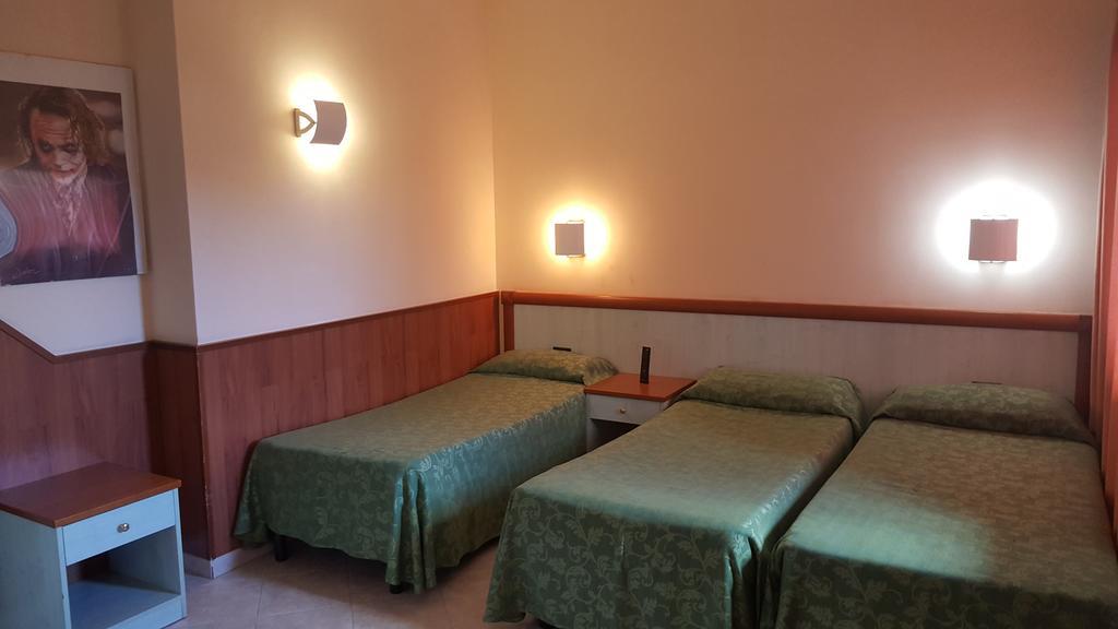 Hotel Laurence Roma Eksteriør bilde