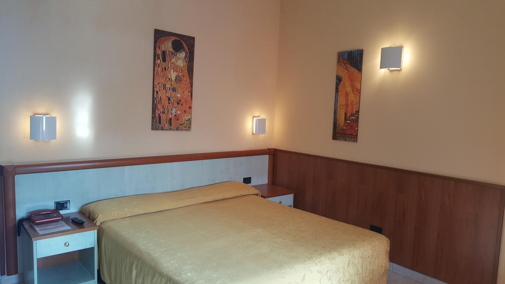 Hotel Laurence Roma Eksteriør bilde